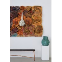 <a href=https://www.galeriegosserez.com/gosserez/artistes/l-c-lab.html> L&C Lab</a> - Biomater - Green Vase